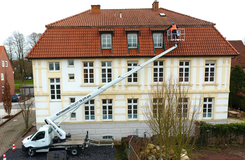 mantenimiento edificios con grua