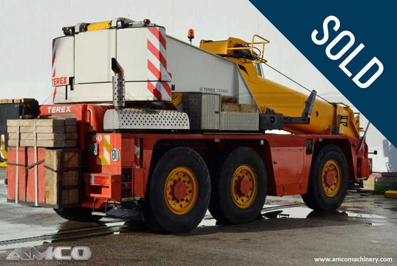 grua movil demag city