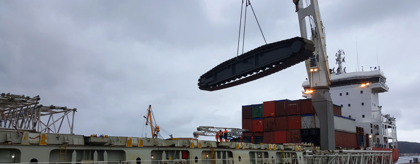 transporte de grua celosia